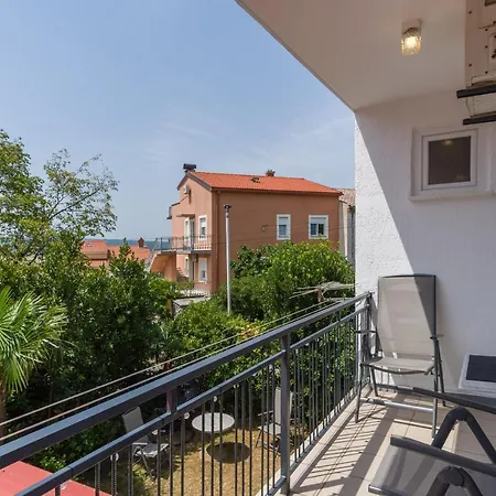 And Mira Apartment